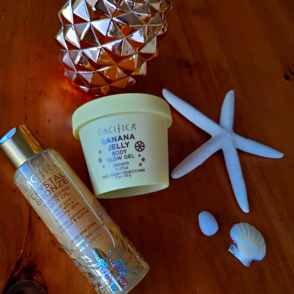NWT Pacifica glow kit body oil and gel